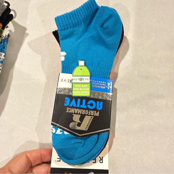 Assortment of boys socks, 11 pairs, Multicolour, Shoe Sz 3-9 - Picture 4 of 11